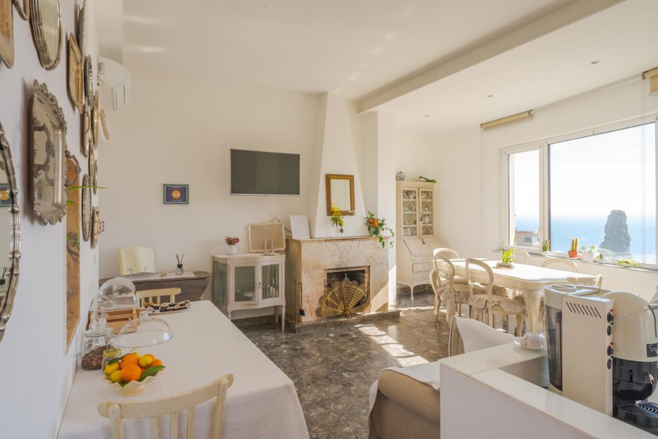 Villa Giannina B&B Taormina Exteriör bild